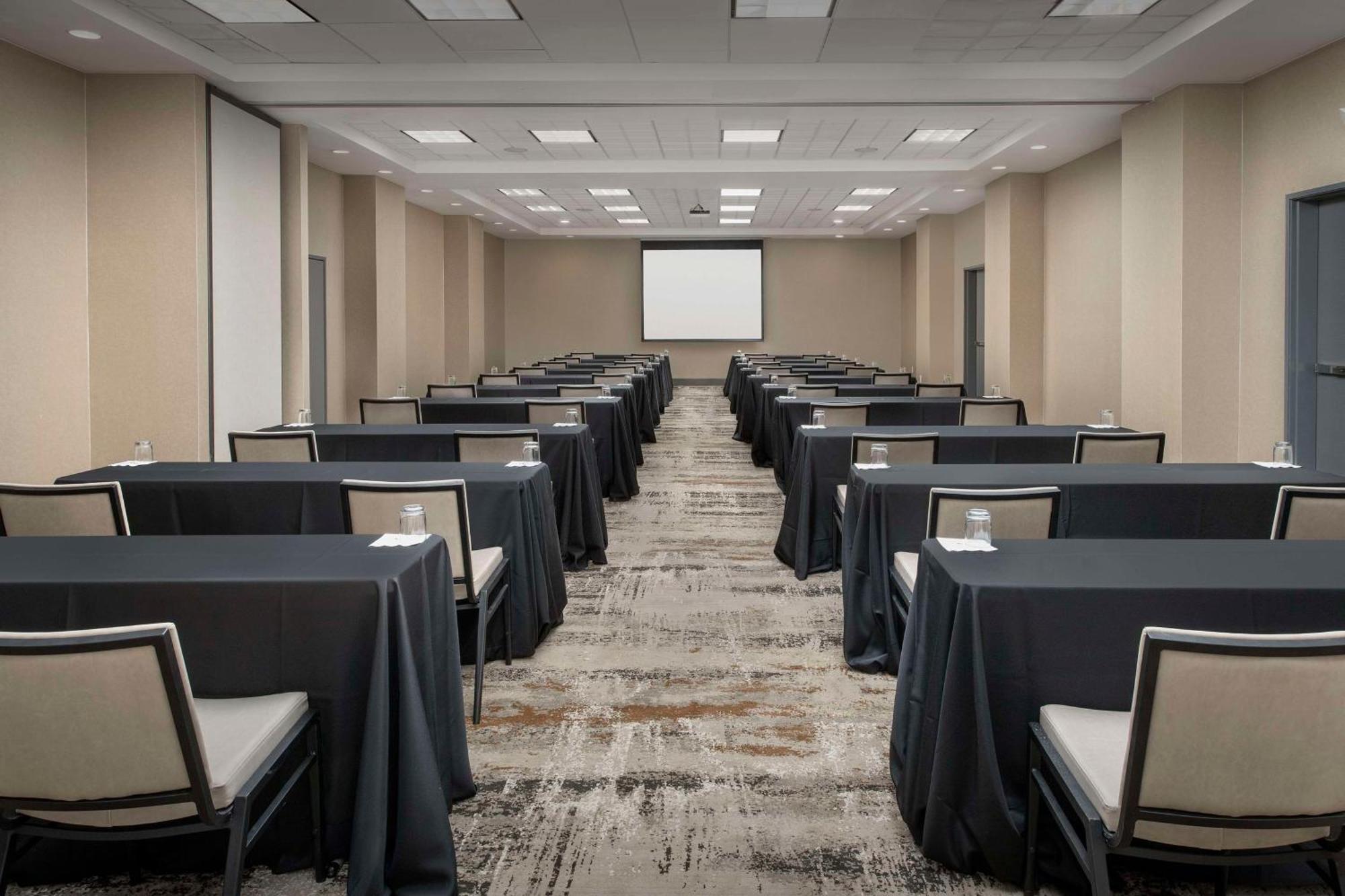 Doubletree By Hilton Chattanooga Hamilton Place Kültér fotó